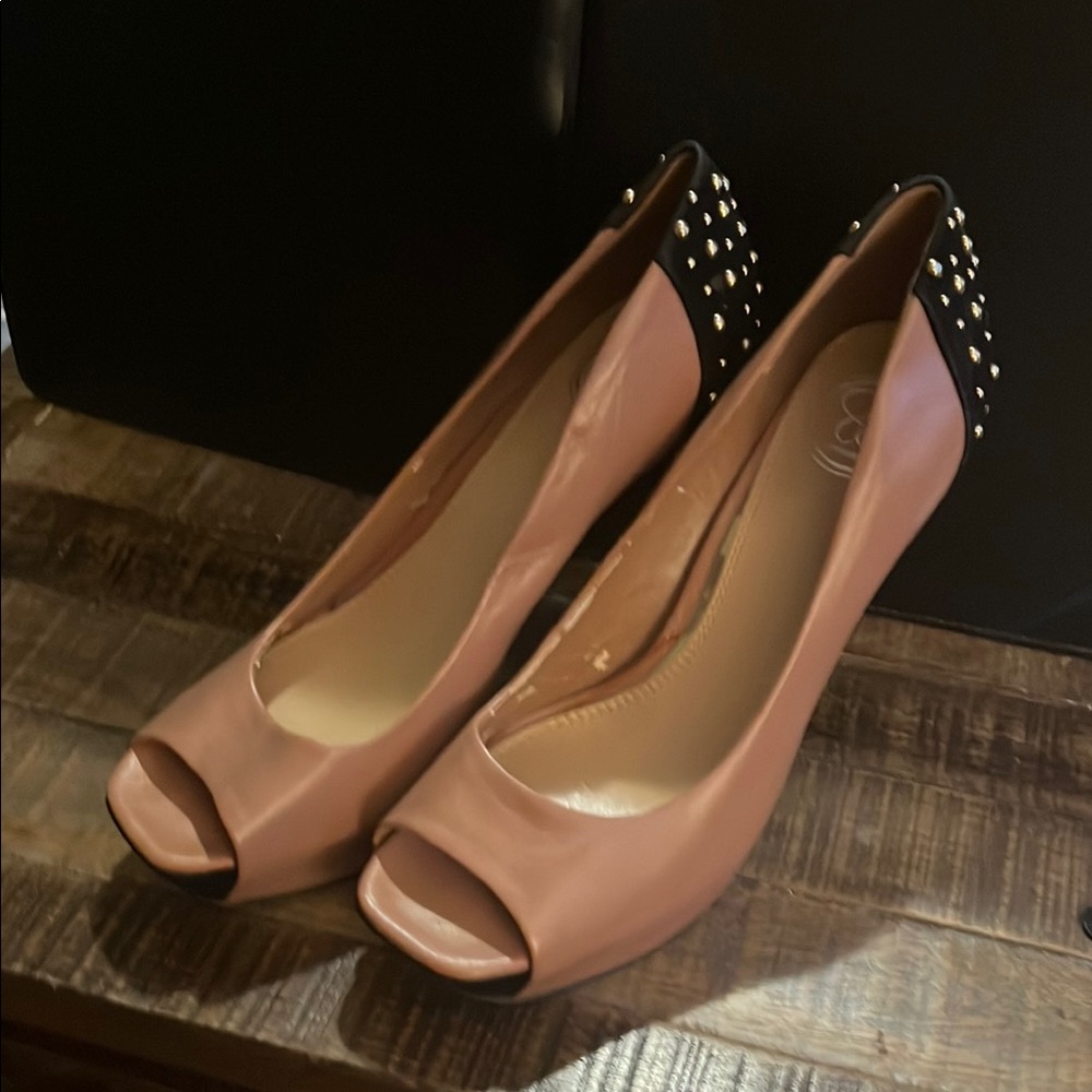 Jessica Simpson Brown Stiletto Heels with Studded Detail - Picture 5 of 5